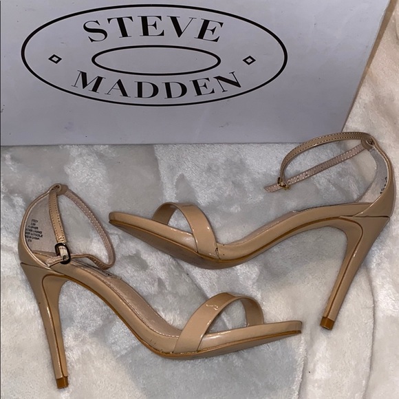 Steven Madden Nude Heels - Picture 6 of 6